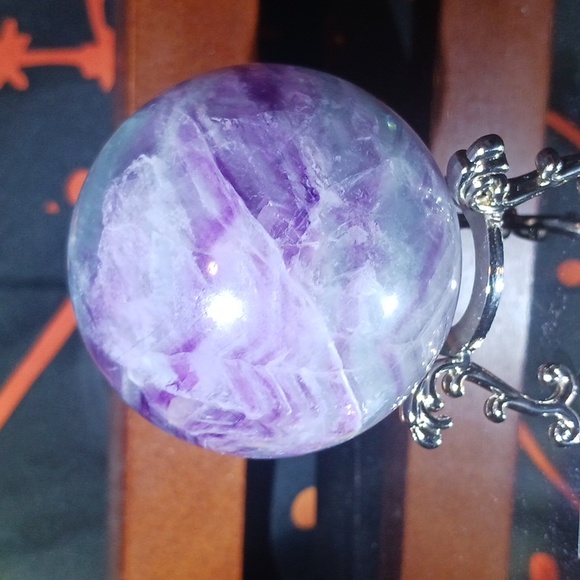 Fluorite Sphere - Picture 1 of 10
